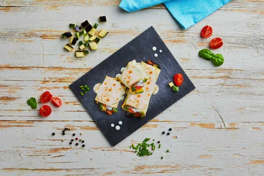 Łatwy przepis na szybką przekąskę lub obiad – tortilla po włosku
