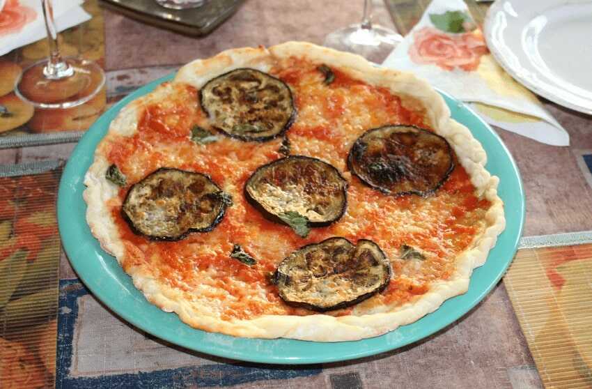 Jak w domu zrobić dobrą włoską pizzę, część 3