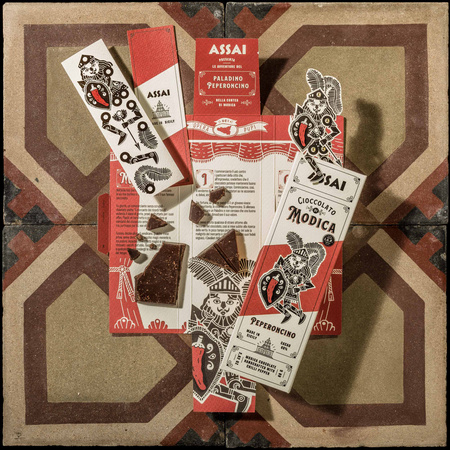 Assai Cioccolato di Modica IGP Peperoncino - czekolada gorzka z papryczką chilli 80g