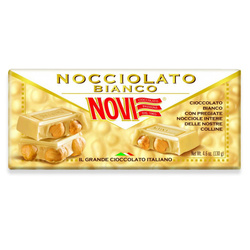 Novi Nocciolato Bianco - biała czekolada z całymi orzechami 130g