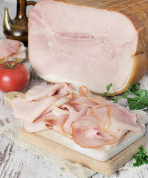 Prosciutto Cotto Praga - wędzona szynka wieprzowa wolno gotowana