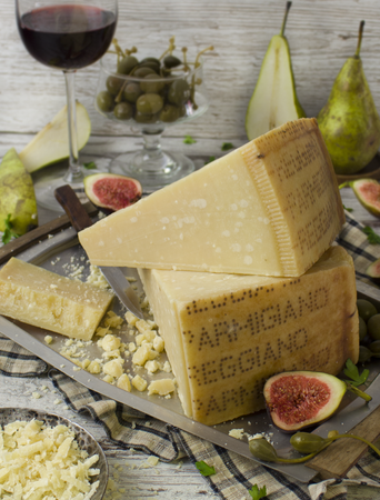 Parmigiano Reggiano DOP - 30/36 miesięczny ser parmezan