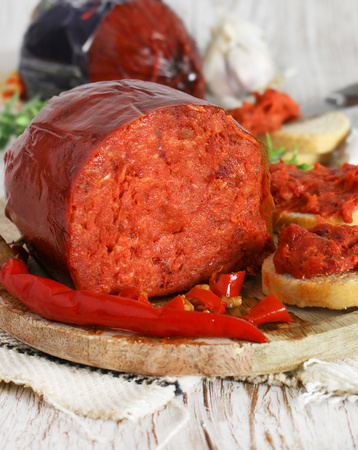 Nduja di Calabria - kalabryjska pikantna kiełbasa