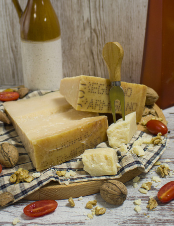 Parmigiano Reggiano DOP - 26 miesięczny ser parmezan