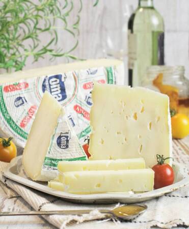 Toma Piemontese DOP - ser z mleka krowiego z Piemontu